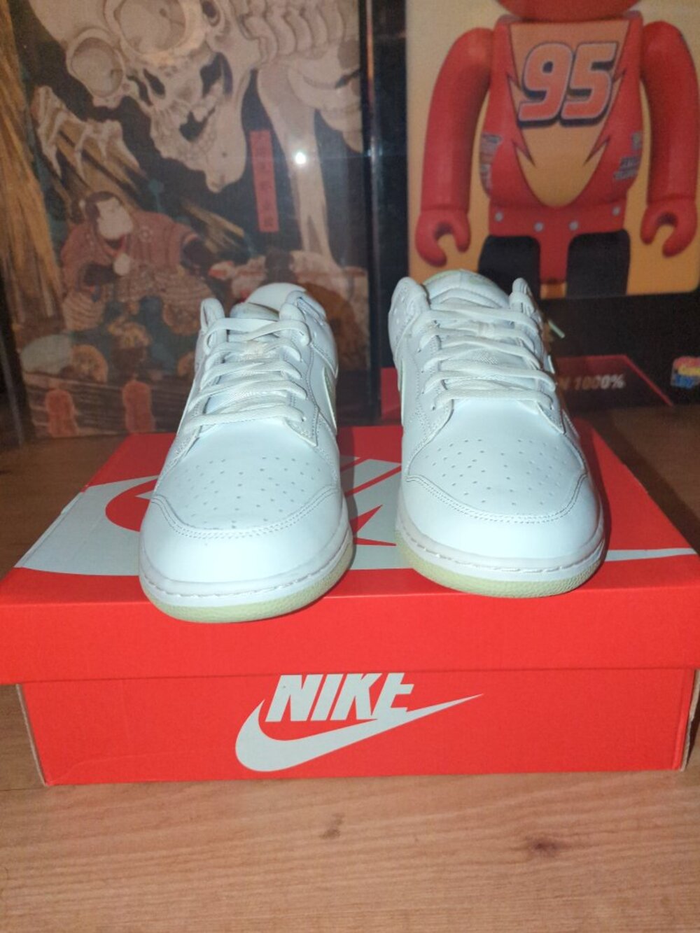 Dunk Low Retro - Picture 2 of 8